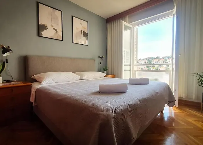 Apartment Carrington